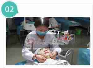 脸上长疙瘩如何治疗-lni